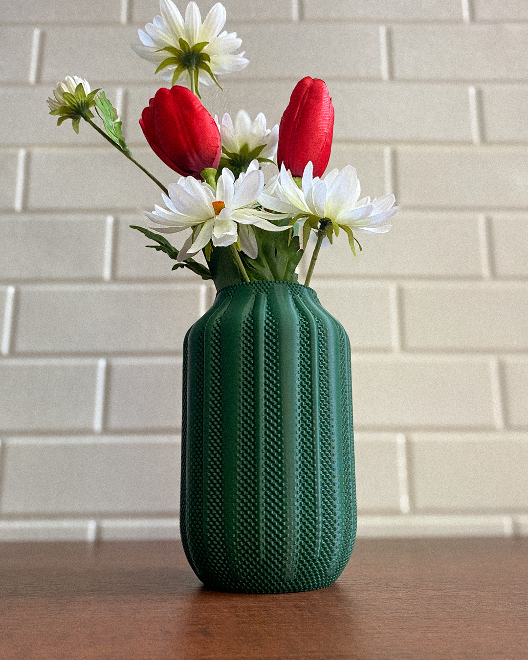 Pipero Flower Vase