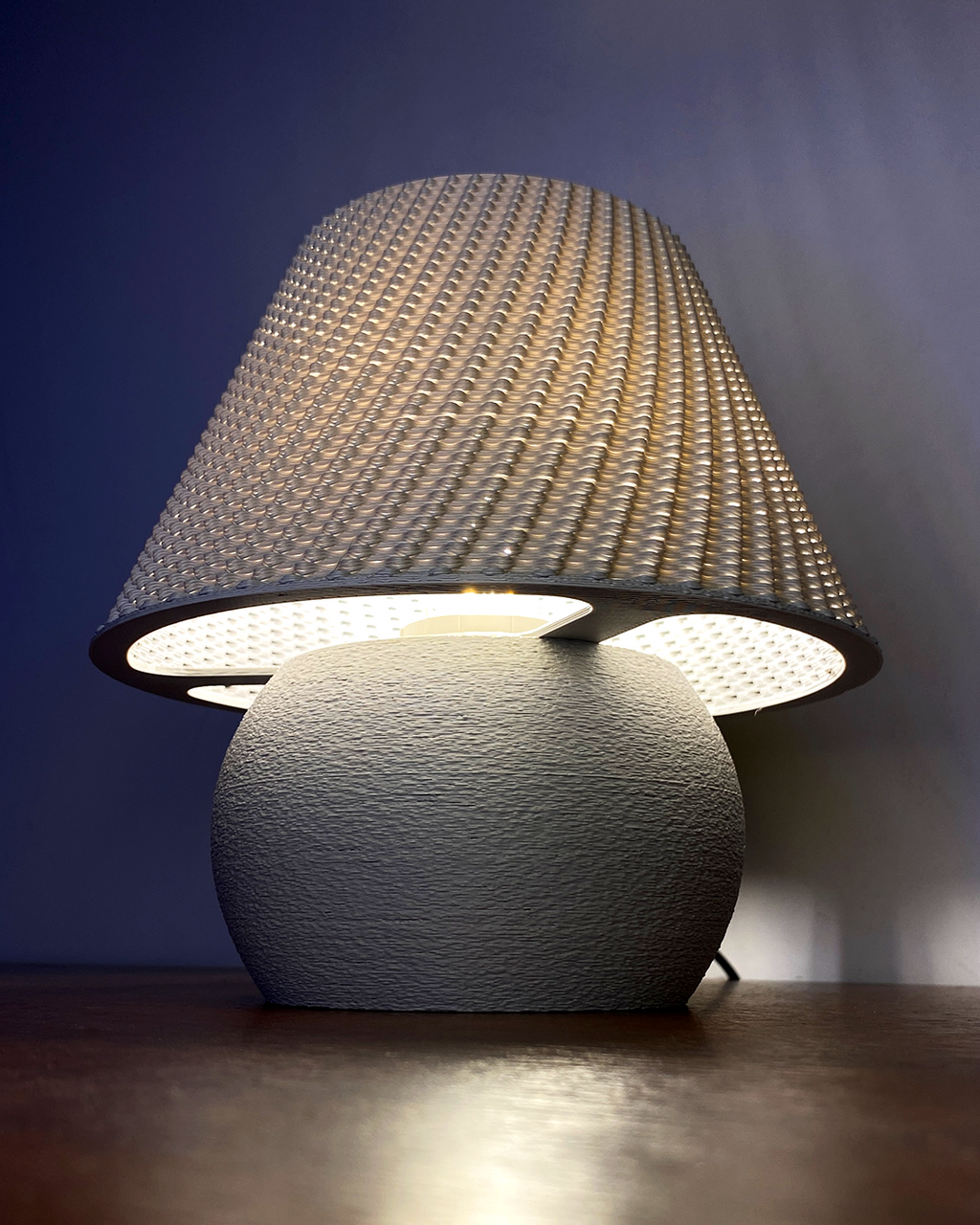 TOKIO Table Lamp